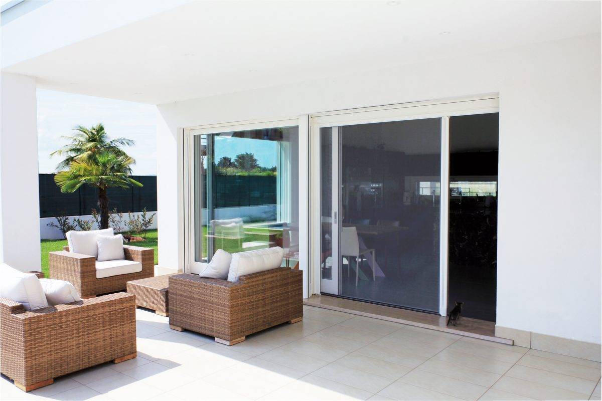 Pose de moustiquaire pour votre logement à Mérignac proche de Bordeaux 