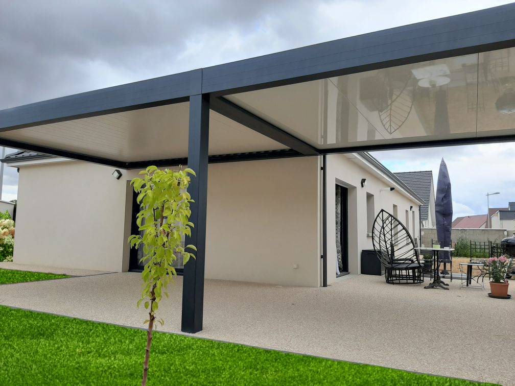 Installation de Carport sur mesure pas cher proche de Bordeaux