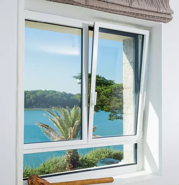 Fenêtres aluminium K•LINE à Bordeaux : des options design et techniques pour plus de lumière et de discrétion