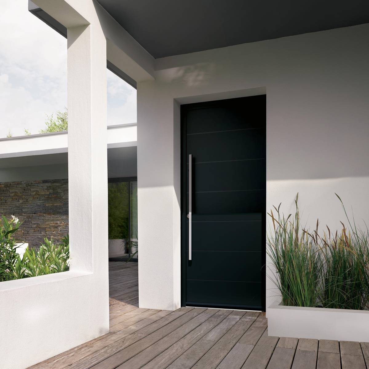 Pose porte d'entrée sur mesure en aluminium près de Bordeaux