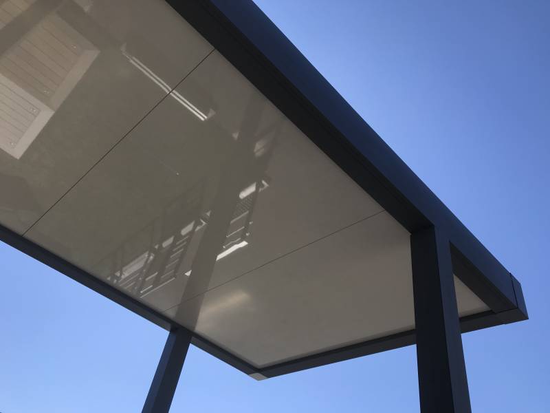 Optez pour l'installation d'un carport sur mesure pour votre voiture sur Bordeaux